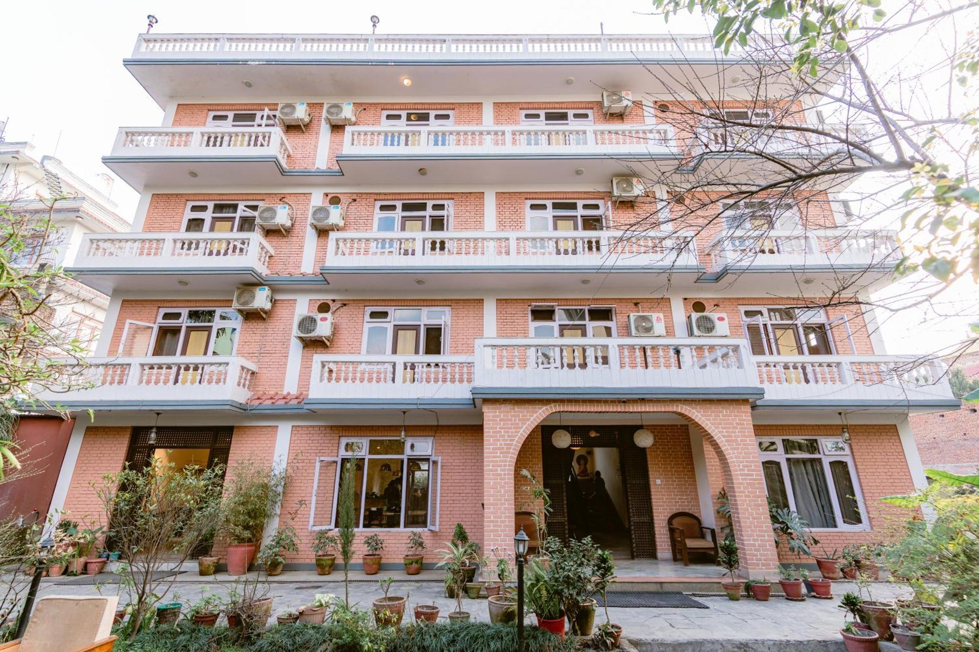Cloud 9 Garden Ξενοδοχείο Κατμαντού Εξωτερικό φωτογραφία